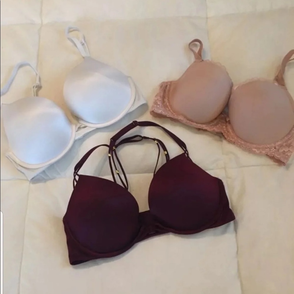 Victoria’s Secret bra bundle